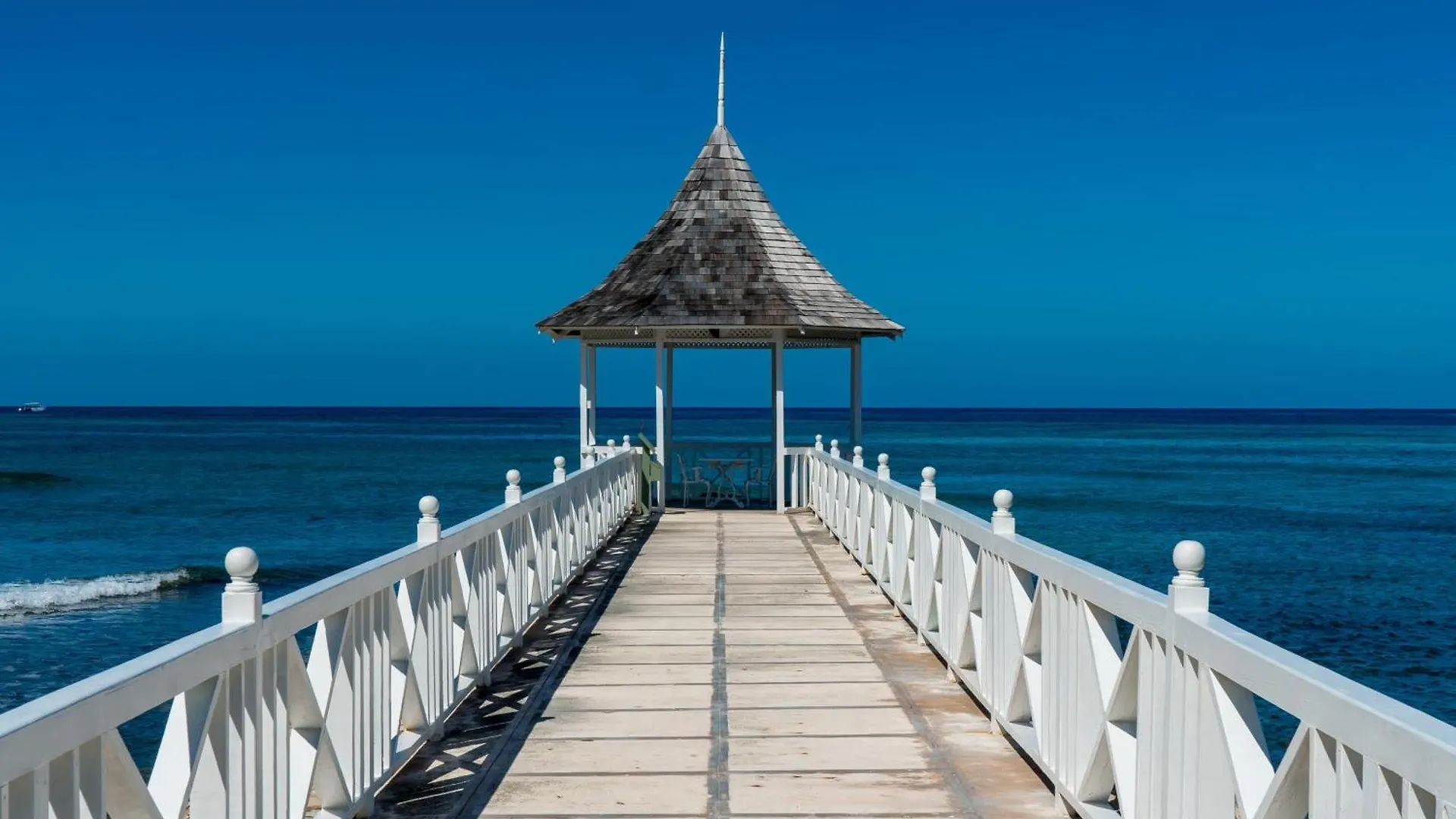 Hospitality Expert Bts 4 - Pool Beach & Bar Montego Bay Gasthof
