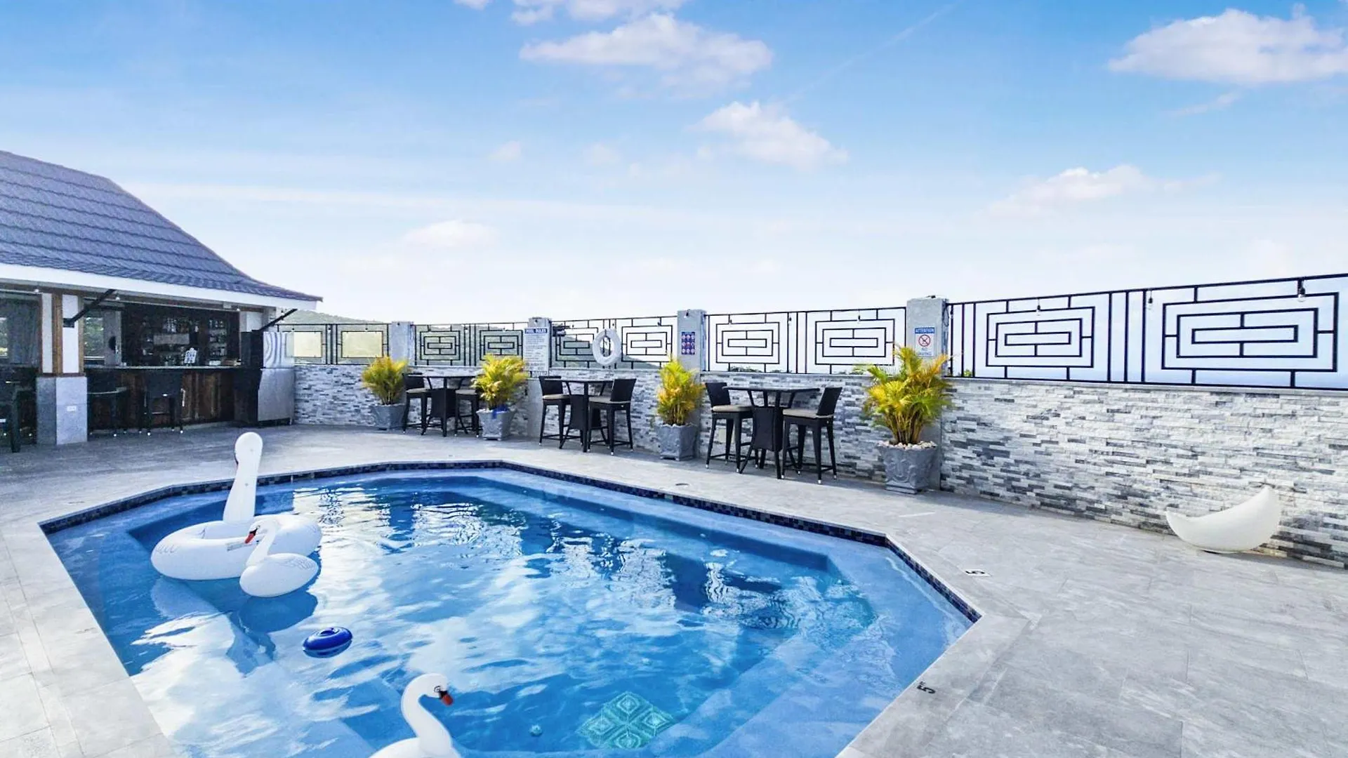Gasthof Hospitality Expert Bts 4 - Pool Beach & Bar Montego Bay